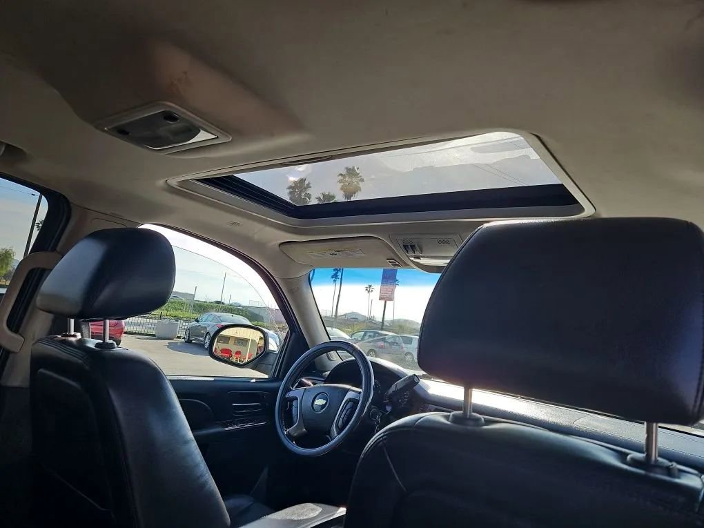 Used 2013 Chevrolet Avalanche LT w/ All-Star Edition image 22