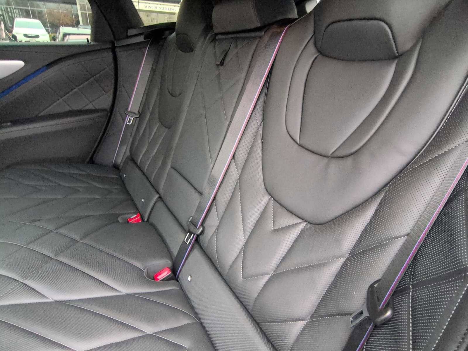 New 2026 BMW XM Label Red image 20