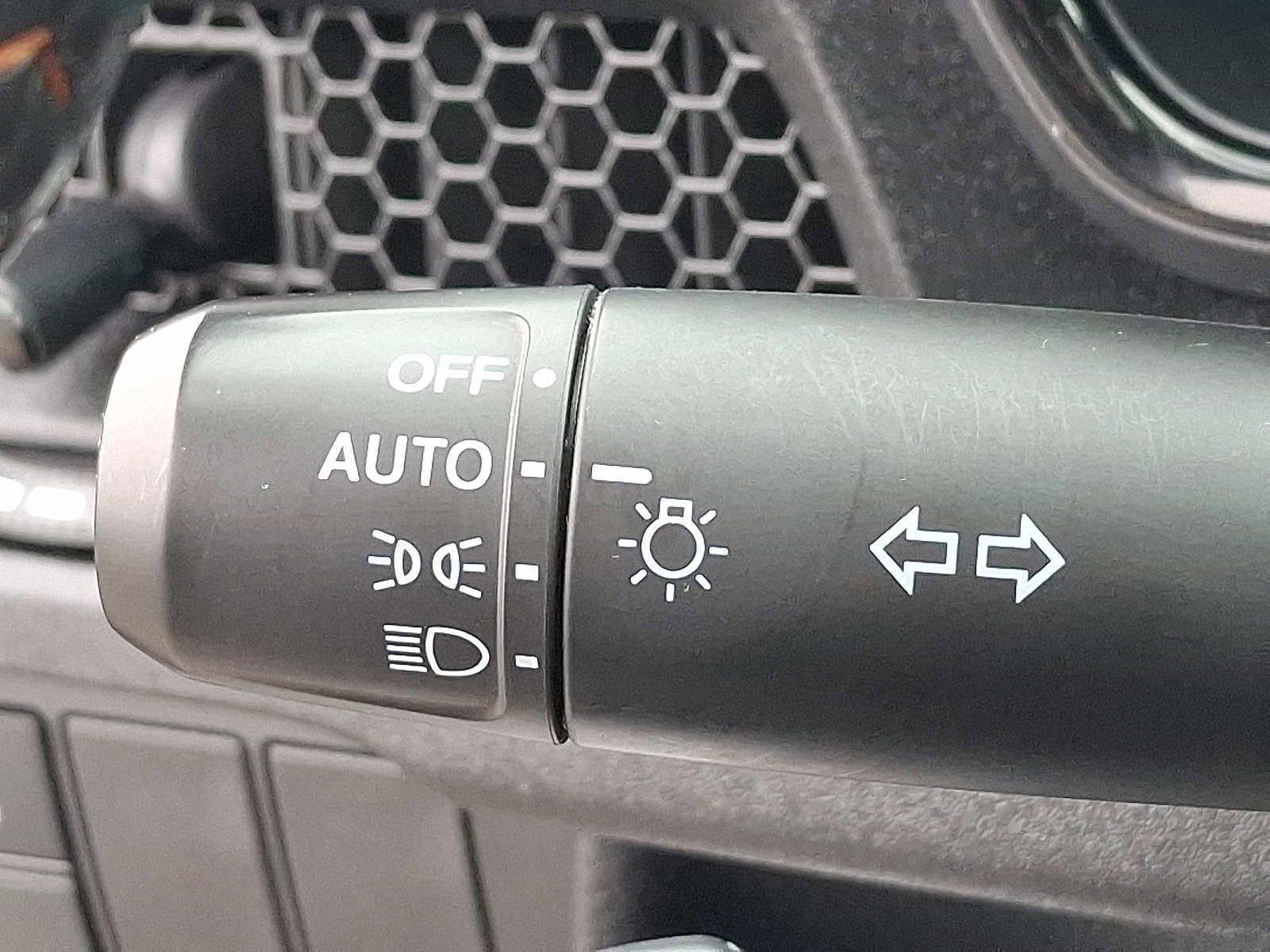 Used 2023 Honda CR-V Sport image 25
