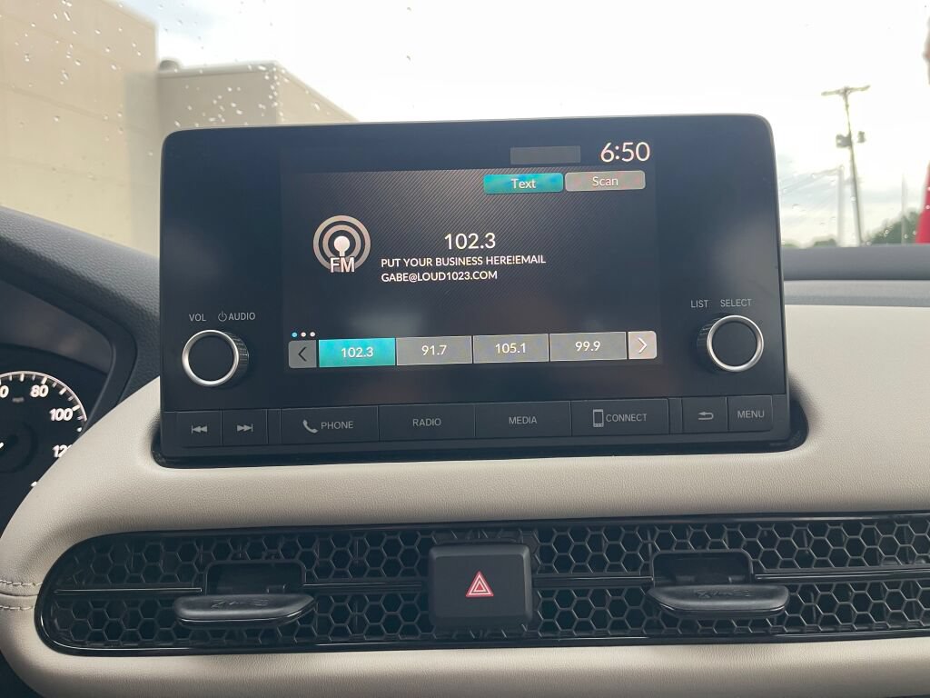 Used 2024 Honda HR-V LX image 8