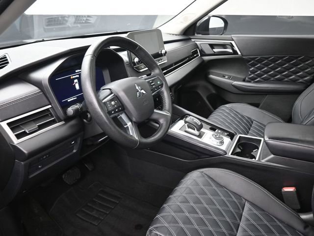 Used 2024 Mitsubishi Outlander SEL FWD image 19