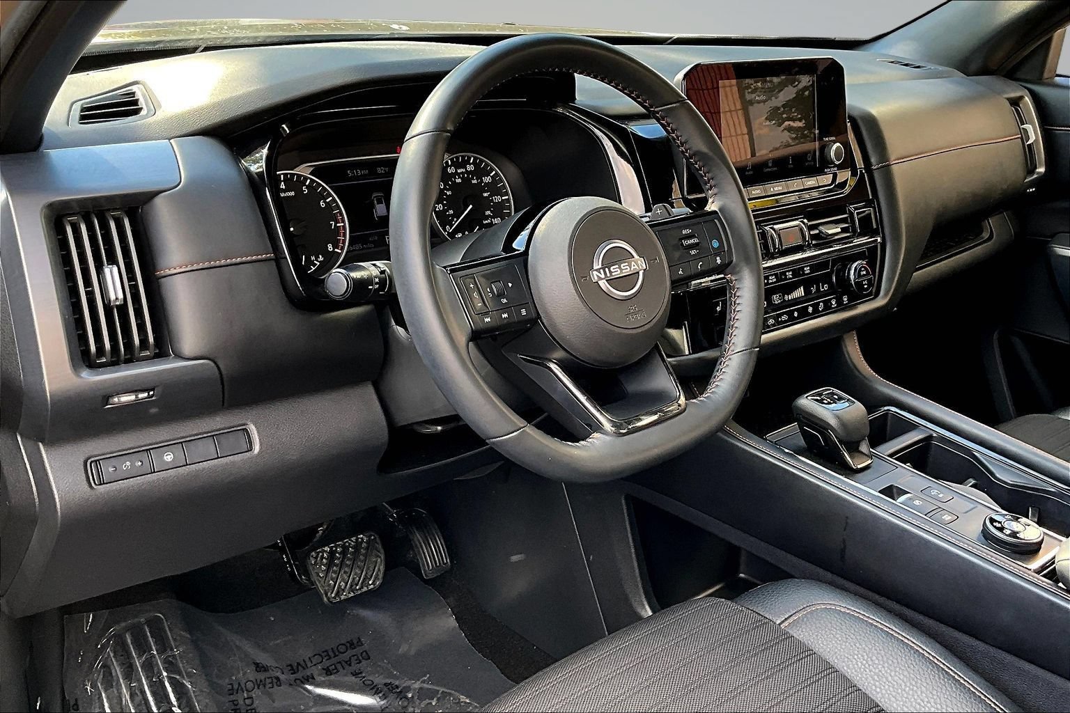 Used 2023 Nissan Pathfinder Rock Creek AWD/4WD image 19
