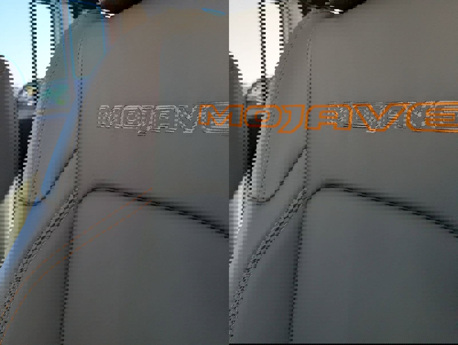 New 2026 Jeep Gladiator Mojave image 11