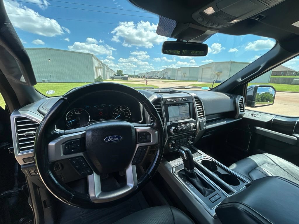 Used 2018 Ford F150 Platinum w/ Equipment Group 701A Luxury AWD/4WD image 10