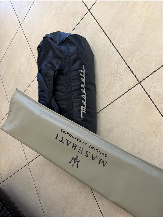 Used 2017 Maserati GranTurismo Sport RWD image 43