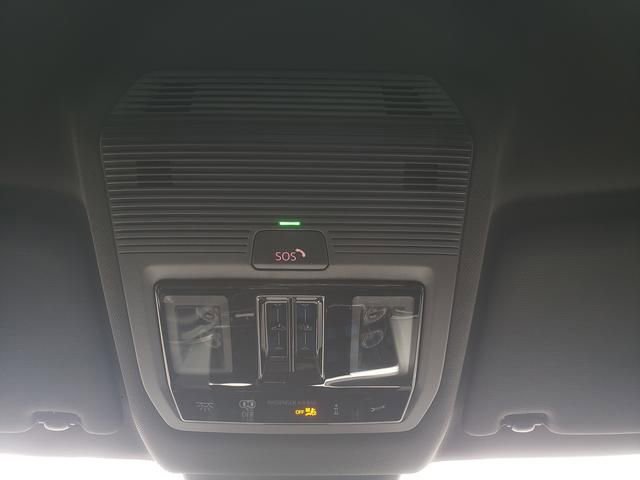 Used 2024 Volkswagen Atlas Cross Sport SE w/ Panoramic Sunroof Package image 25