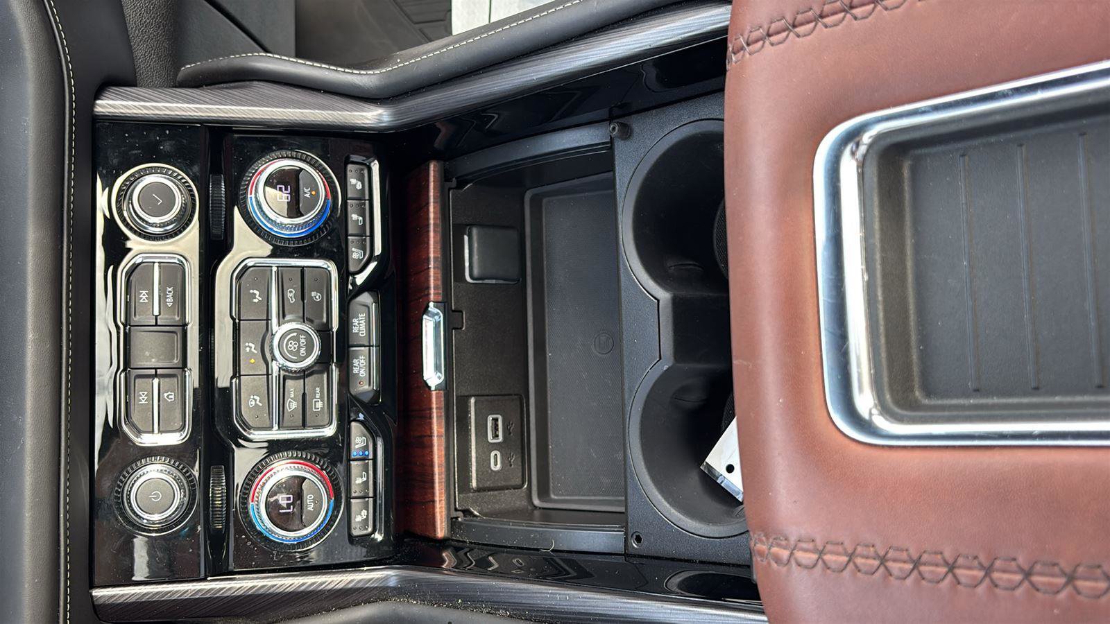 Certified 2023 GMC Yukon Denali Ultimate image 39