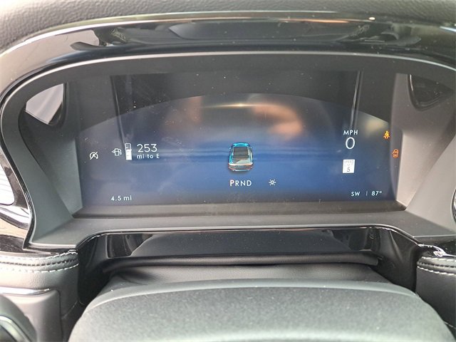 New 2026 Lincoln Corsair Premiere image 9