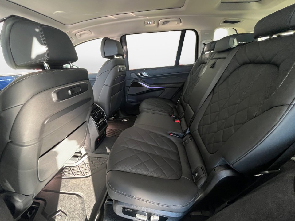 Certified 2026 BMW X7 xDrive40i image 13