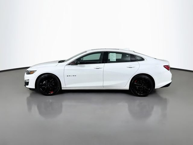 Used 2022 Chevrolet Malibu LT w/ Leather Package FWD image 10