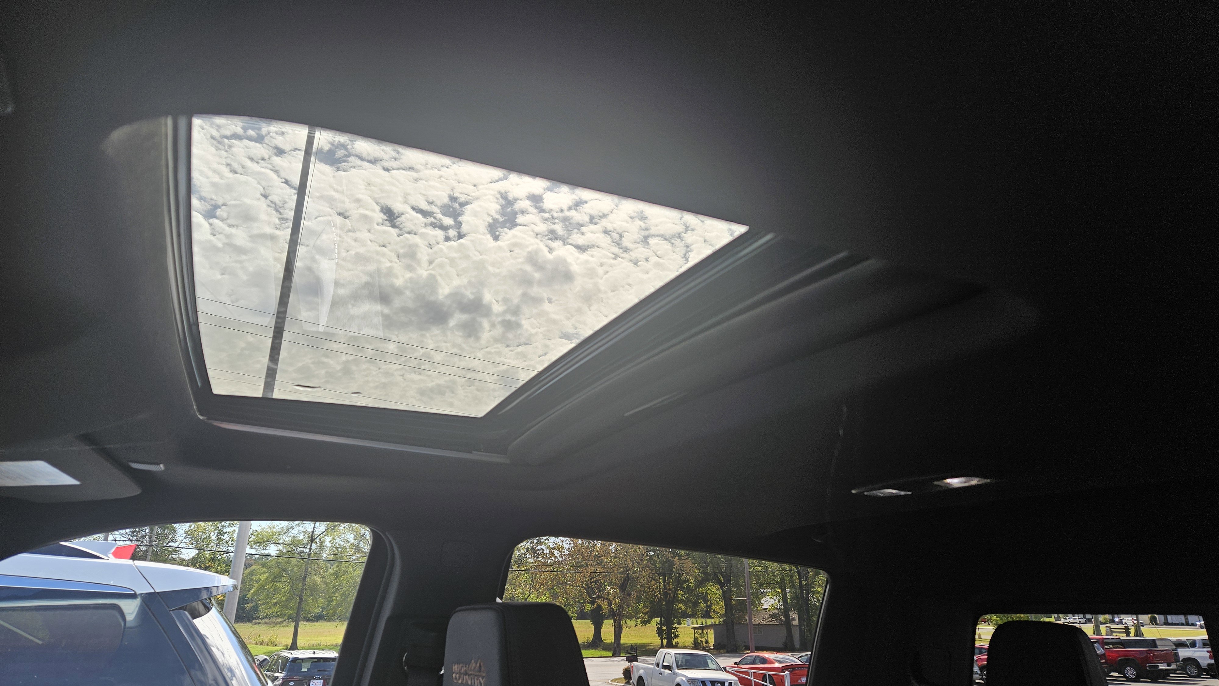 New 2026 Chevrolet Silverado 1500 High Country w/ Technology Package image 11