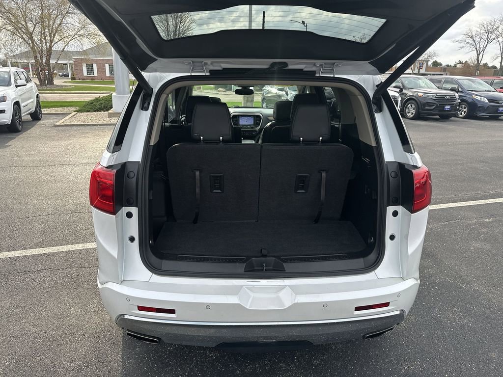 Used 2017 GMC Acadia Denali w/ Technology Package image 20