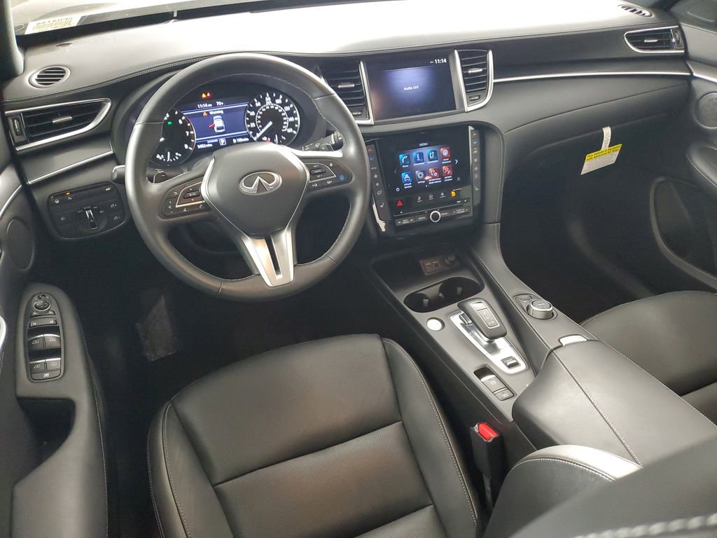 Used 2025 INFINITI QX55 Luxe w/ Cargo Package image 15