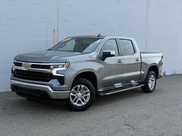 Used 2023 Chevrolet Silverado 1500 LT AWD/4WD image 1