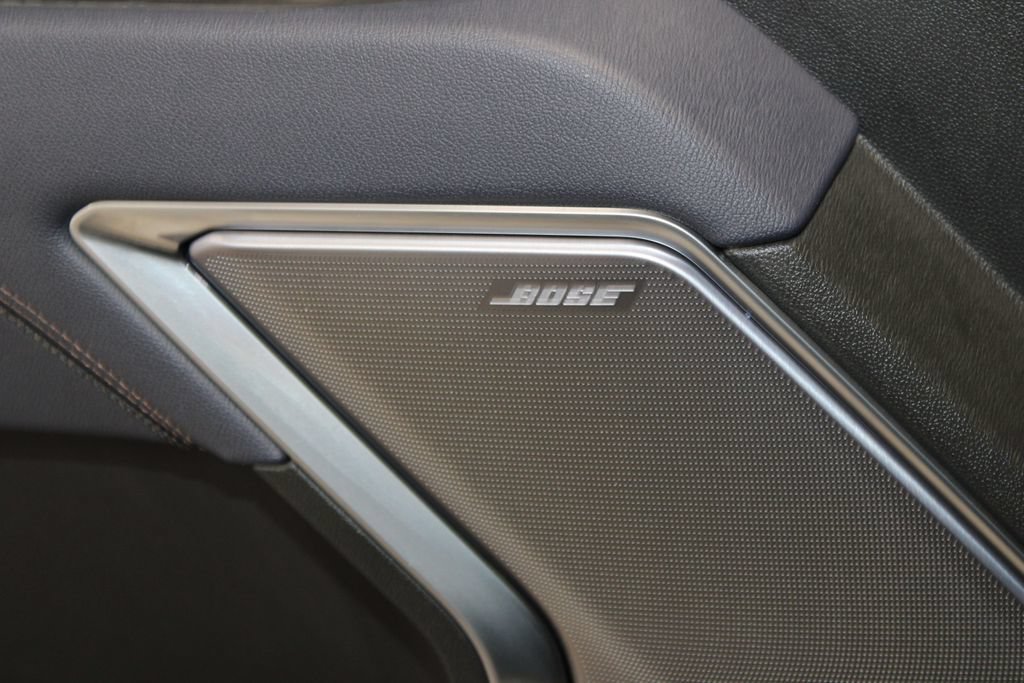 Used 2025 Chevrolet Silverado 1500 High Country AWD/4WD image 46