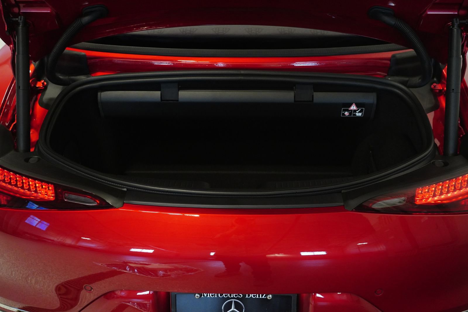 New 2026 Mercedes-Benz Maybach SL 680 image 39