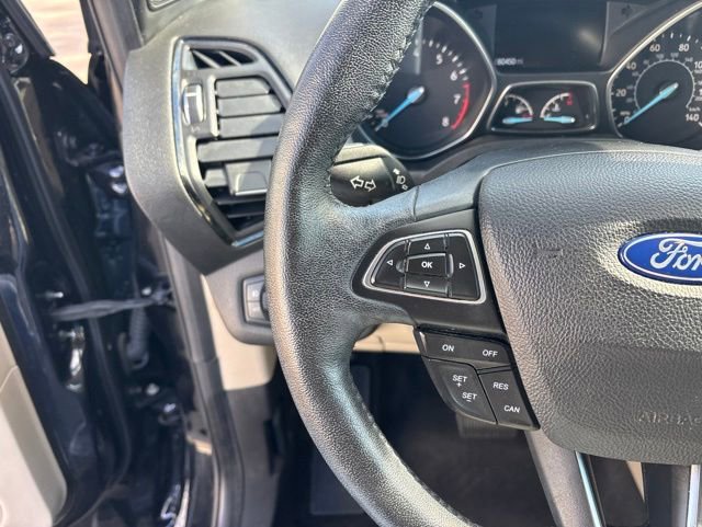 Used 2019 Ford Escape Titanium AWD/4WD image 16