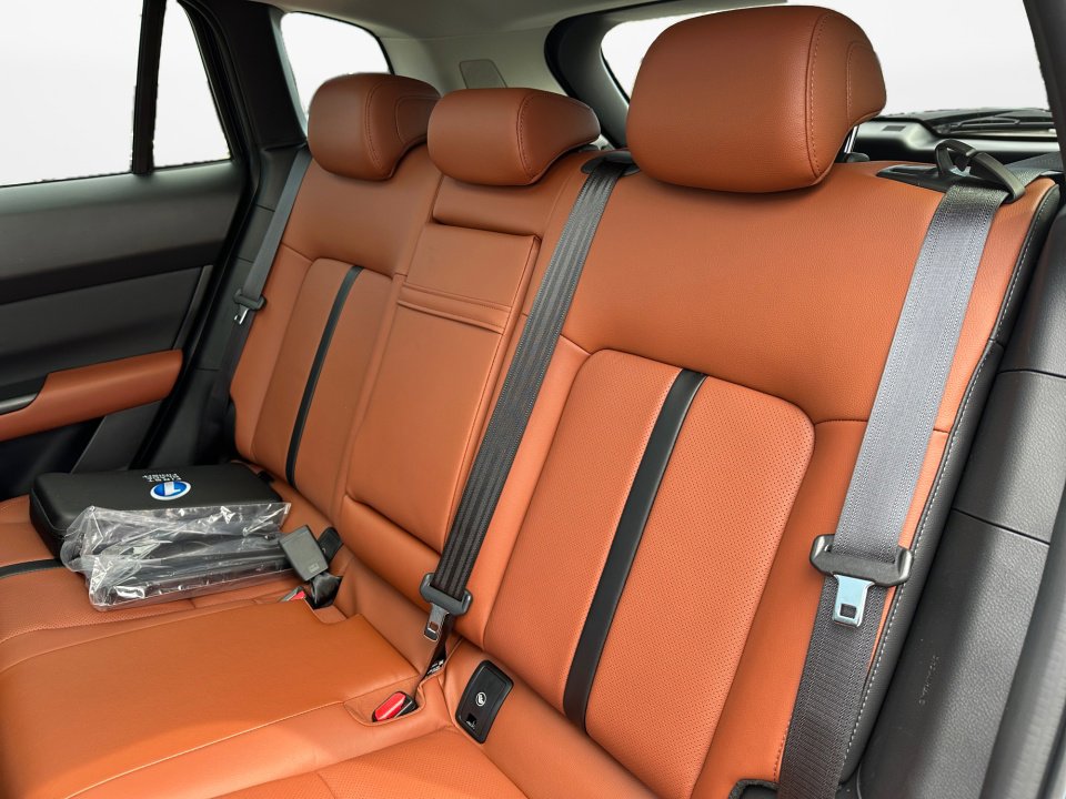 Certified 2026 MAZDA CX-50 2.5 Turbo w/ Accent Package image 15