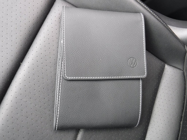 Used 2021 Volkswagen Atlas SE w/ Panoramic Sunroof Package image 48