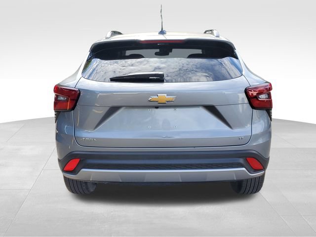 Certified 2024 Chevrolet Trax LT w/ Driver Confidence Package FWD image 4
