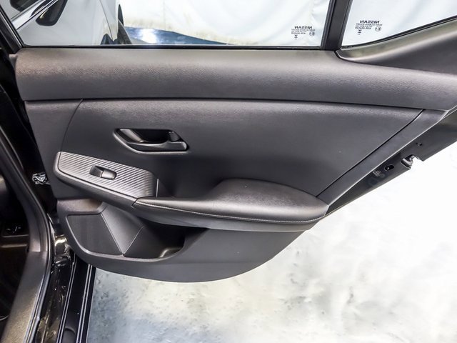 Used 2024 Nissan Sentra SV image 27