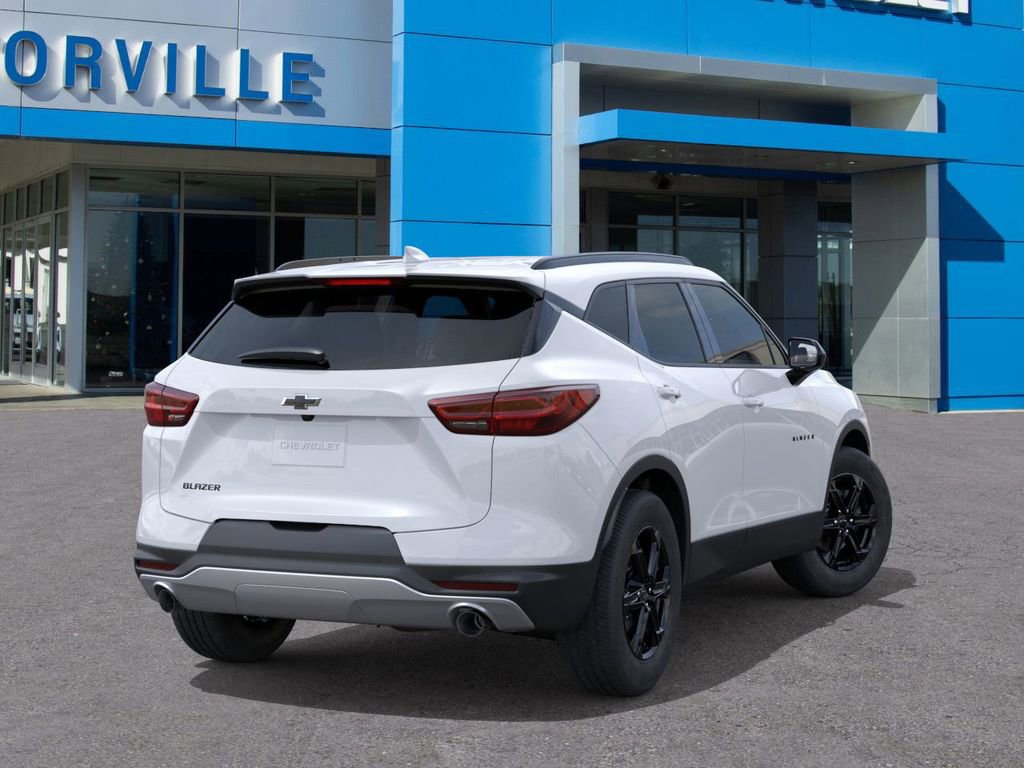 New 2026 Chevrolet Blazer LT w/ Midnight/Sport Edition image 4