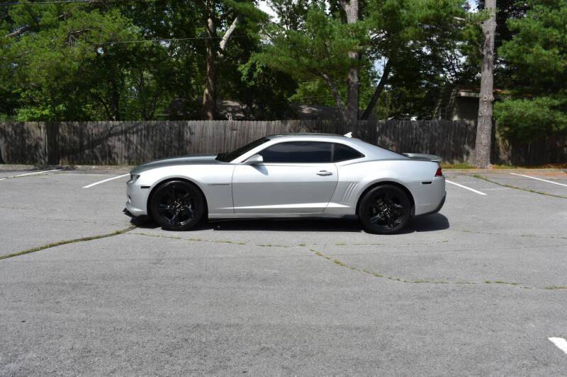 Used 2014 Chevrolet Camaro LT w/ RS Package RWD image 8
