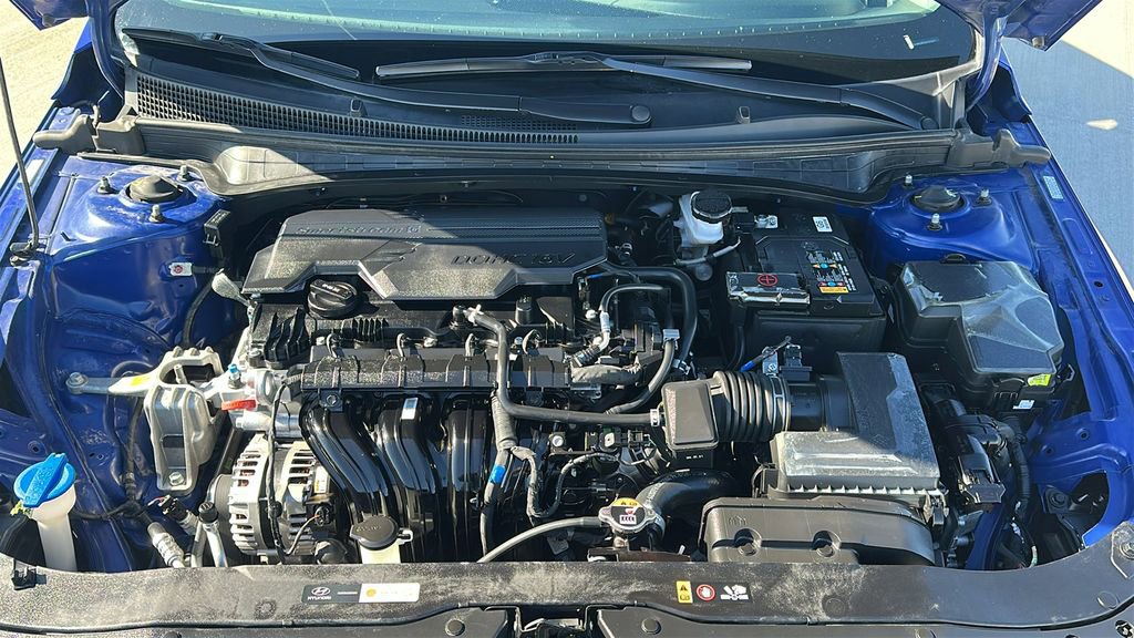 Certified 2024 Hyundai Elantra SEL image 3