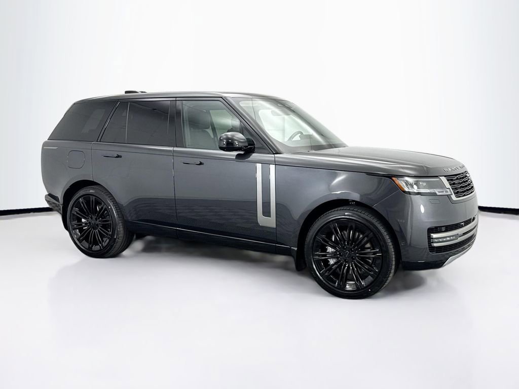 New 2026 Land Rover Range Rover SE image 3