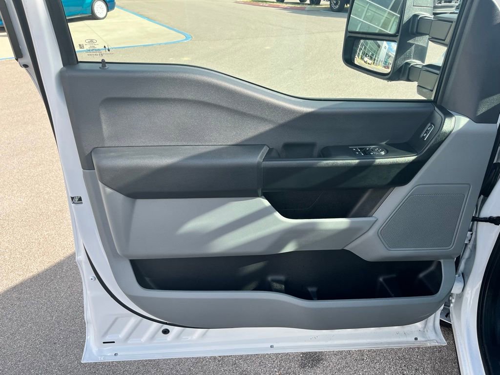 New 2026 Ford F250 XL w/ XL Driver Assist Package image 8