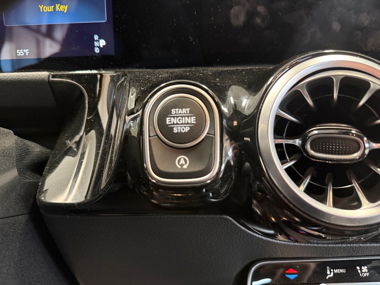 Certified 2025 Mercedes-Benz GLA 250 4MATIC image 30