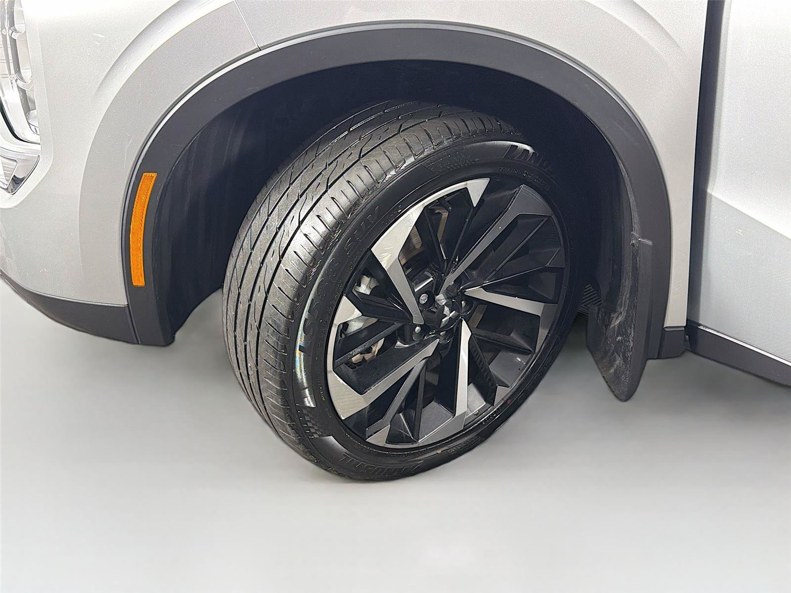 Used 2023 Mitsubishi Outlander SE FWD image 37