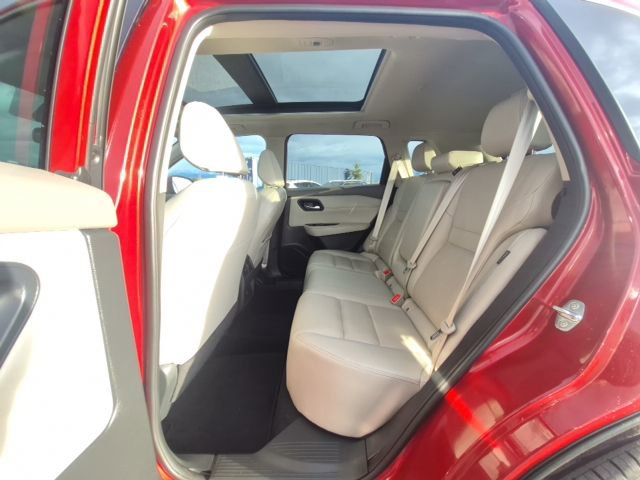 Used 2023 Nissan Rogue SL image 11