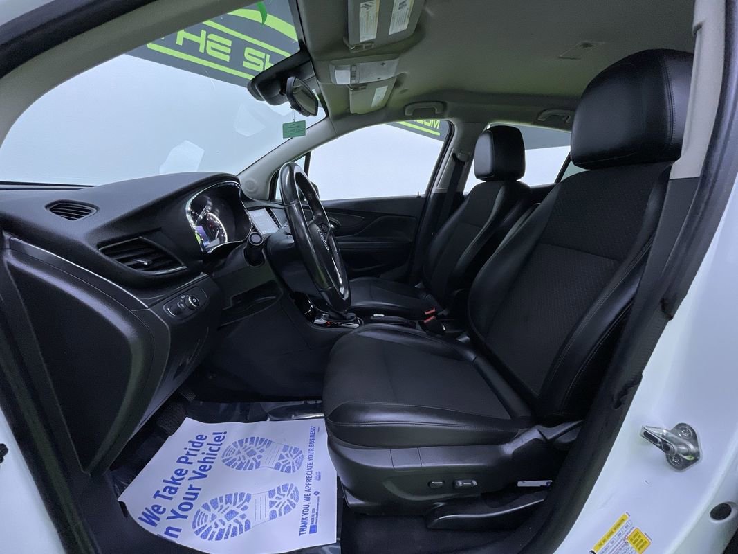 Used 2019 Buick Encore FWD image 16