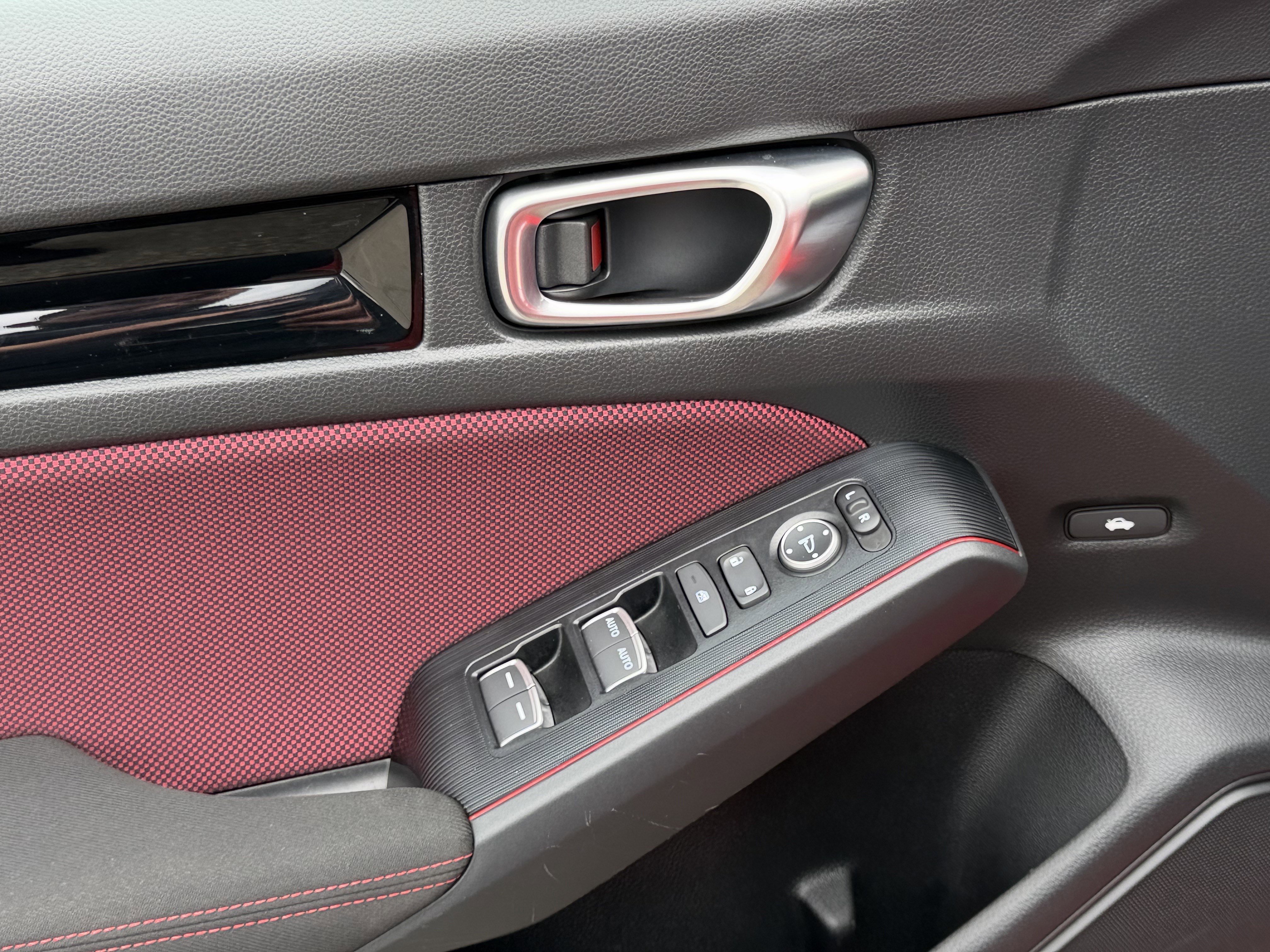 Certified 2025 Honda Civic Si image 9