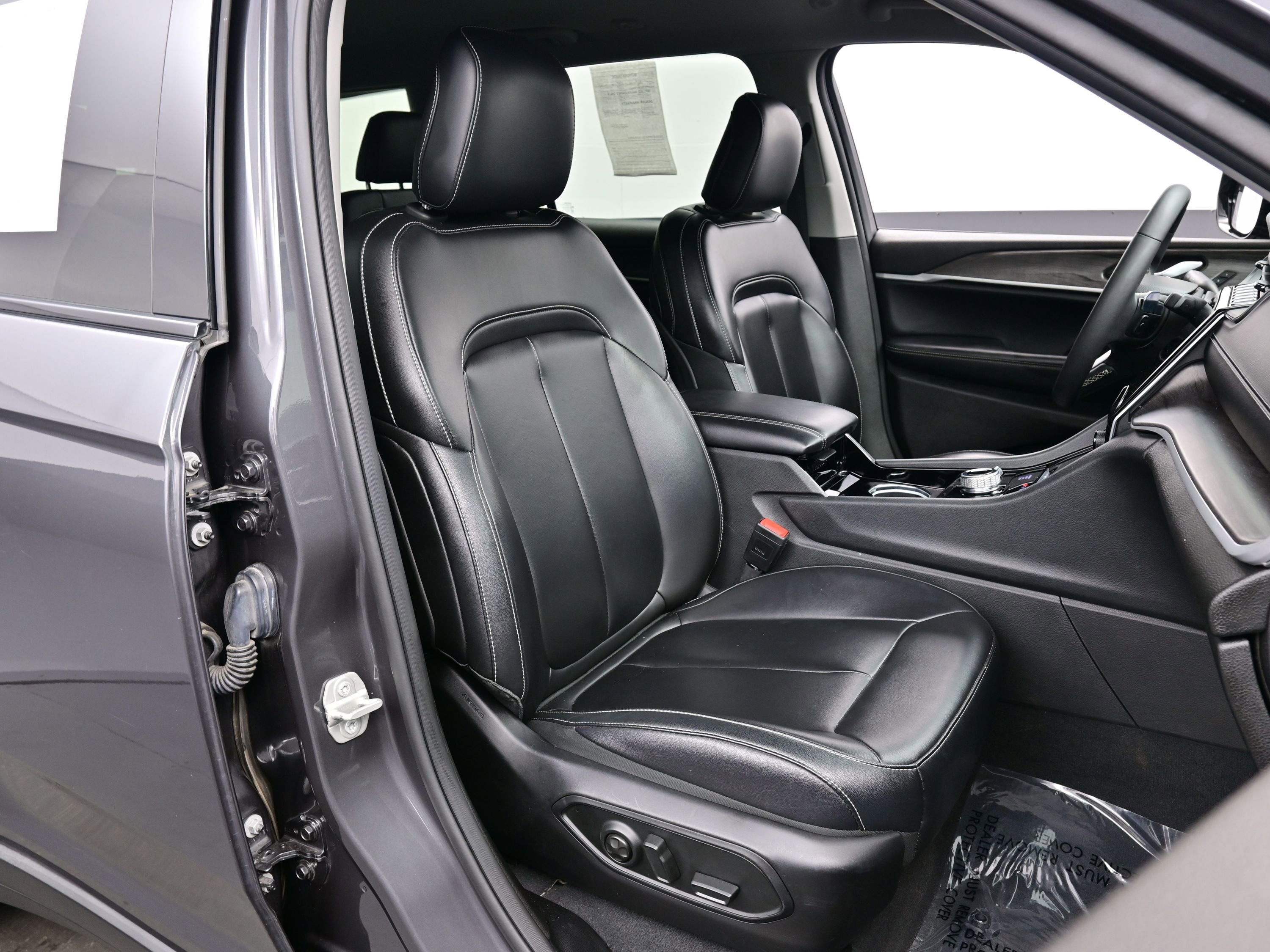 Used 2023 Jeep Grand Cherokee L Limited image 15