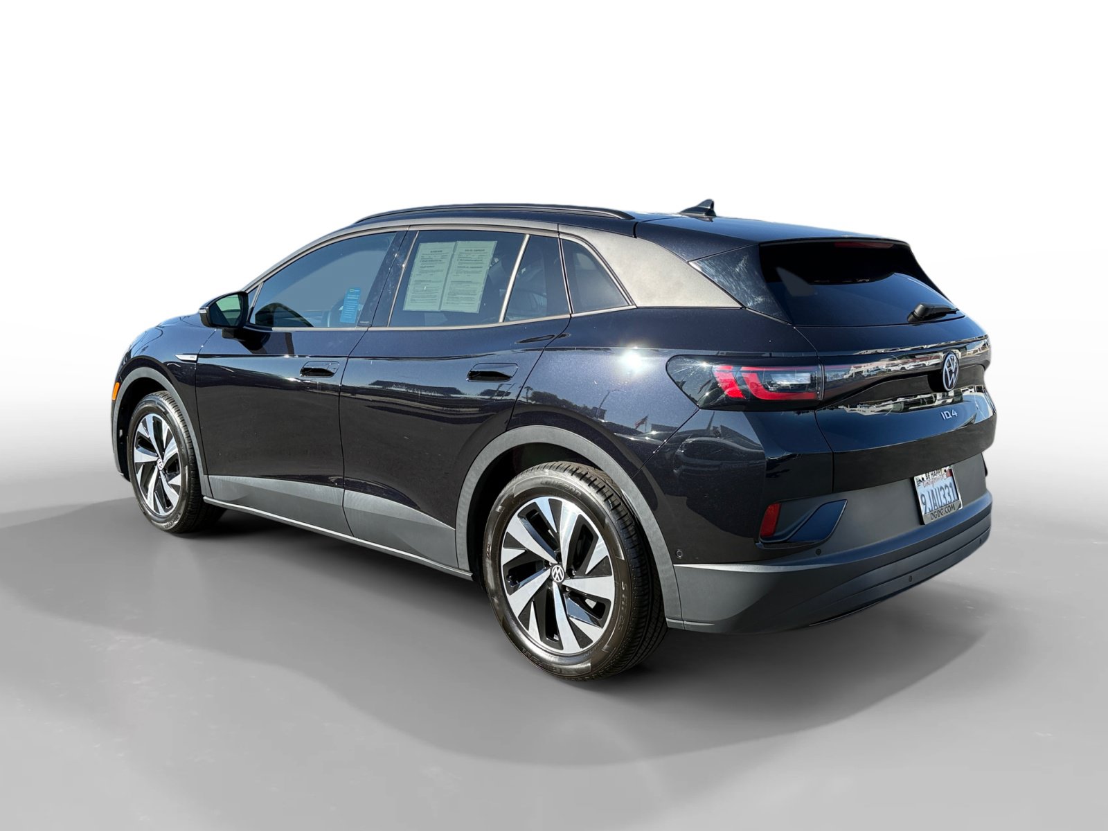Certified 2023 Volkswagen ID.4 Pro RWD image 3