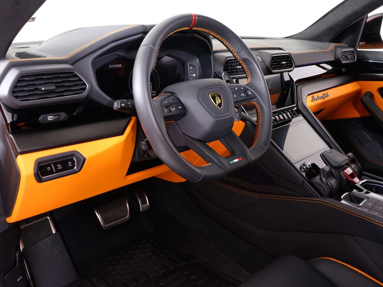 Used 2024 Lamborghini Urus S image 5