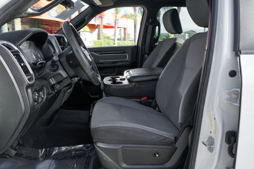 Used 2021 RAM 3500 Big Horn image 17