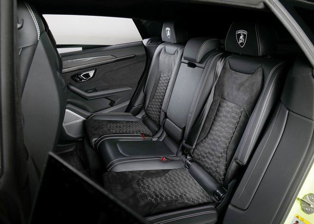 Used 2022 Lamborghini Urus image 5