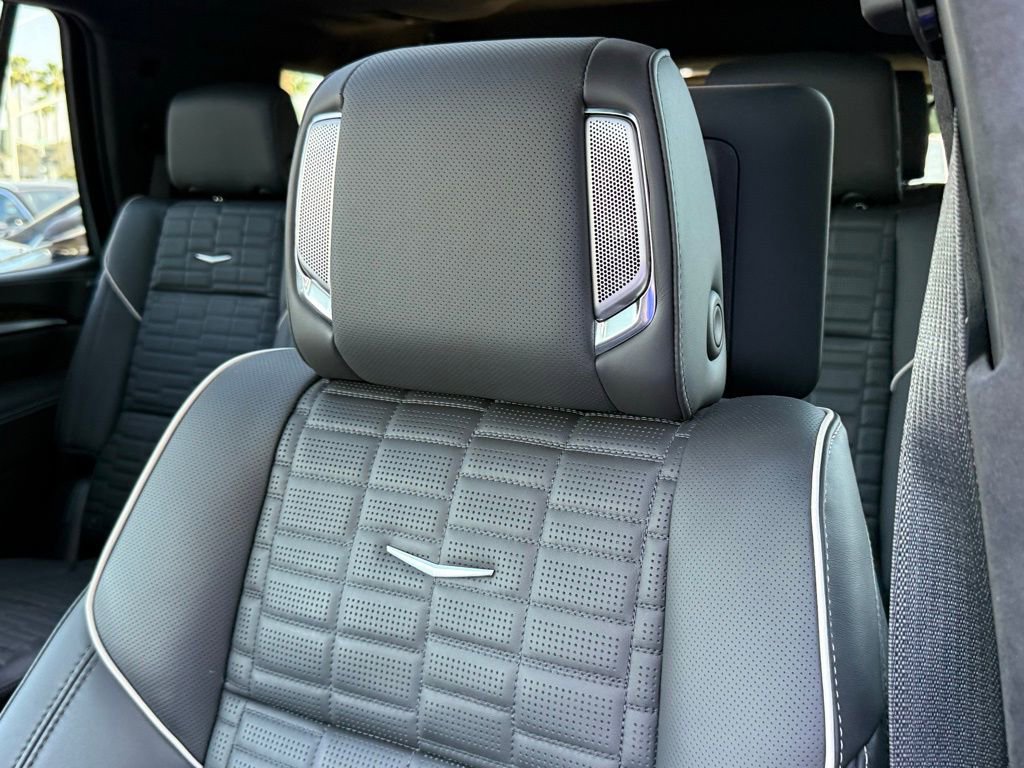 Used 2025 Cadillac Escalade Sport Platinum w/ LPO, Floor Liner Package image 3