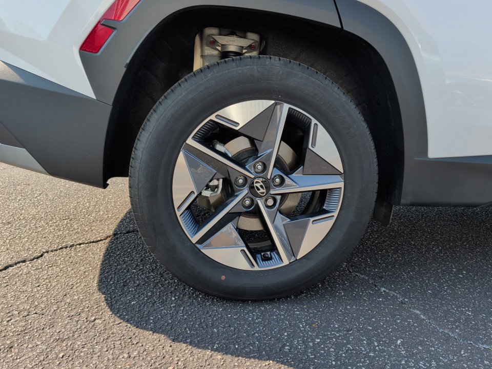 Certified 2025 Hyundai Tucson SEL image 23