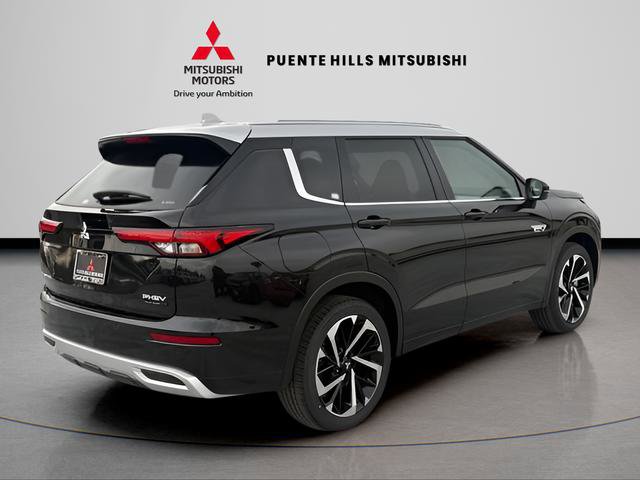 New 2025 Mitsubishi Outlander SEL image 5