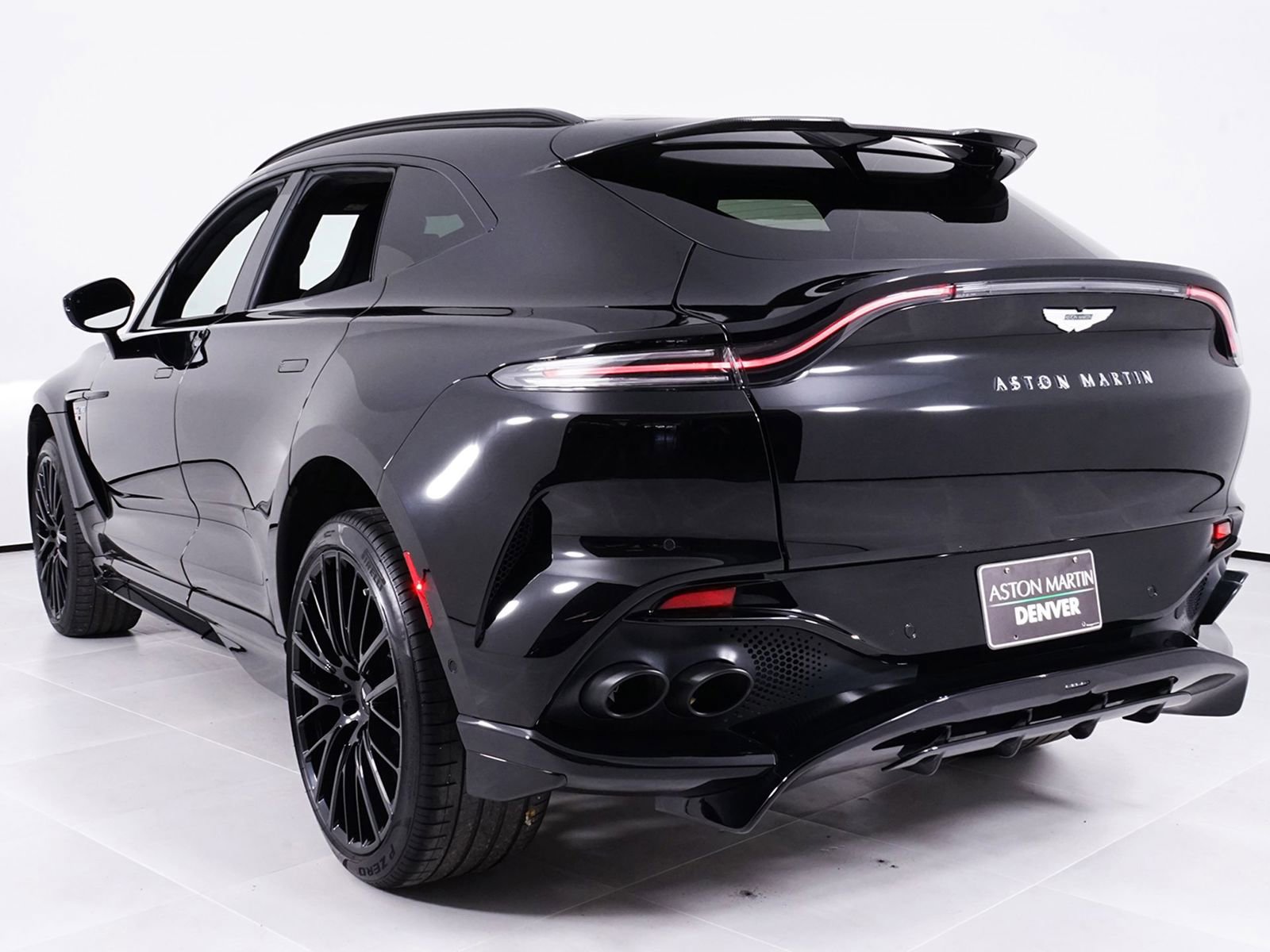 Used 2023 Aston Martin DBX 707 image 18