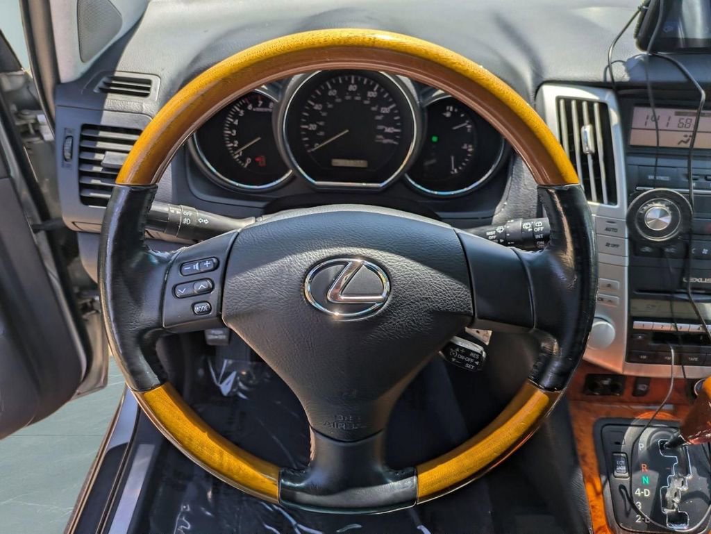 Used 2005 Lexus RX 330 AWD image 17
