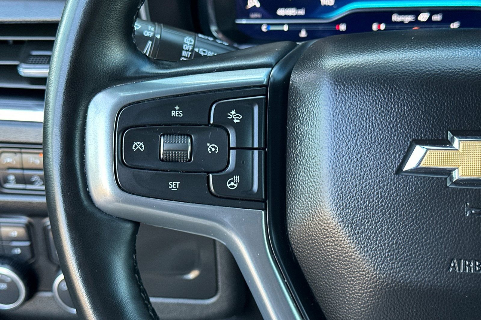 Used 2024 Chevrolet Tahoe Premier image 34