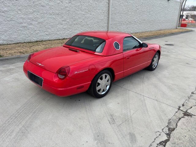 Used 2003 Ford Thunderbird image 31
