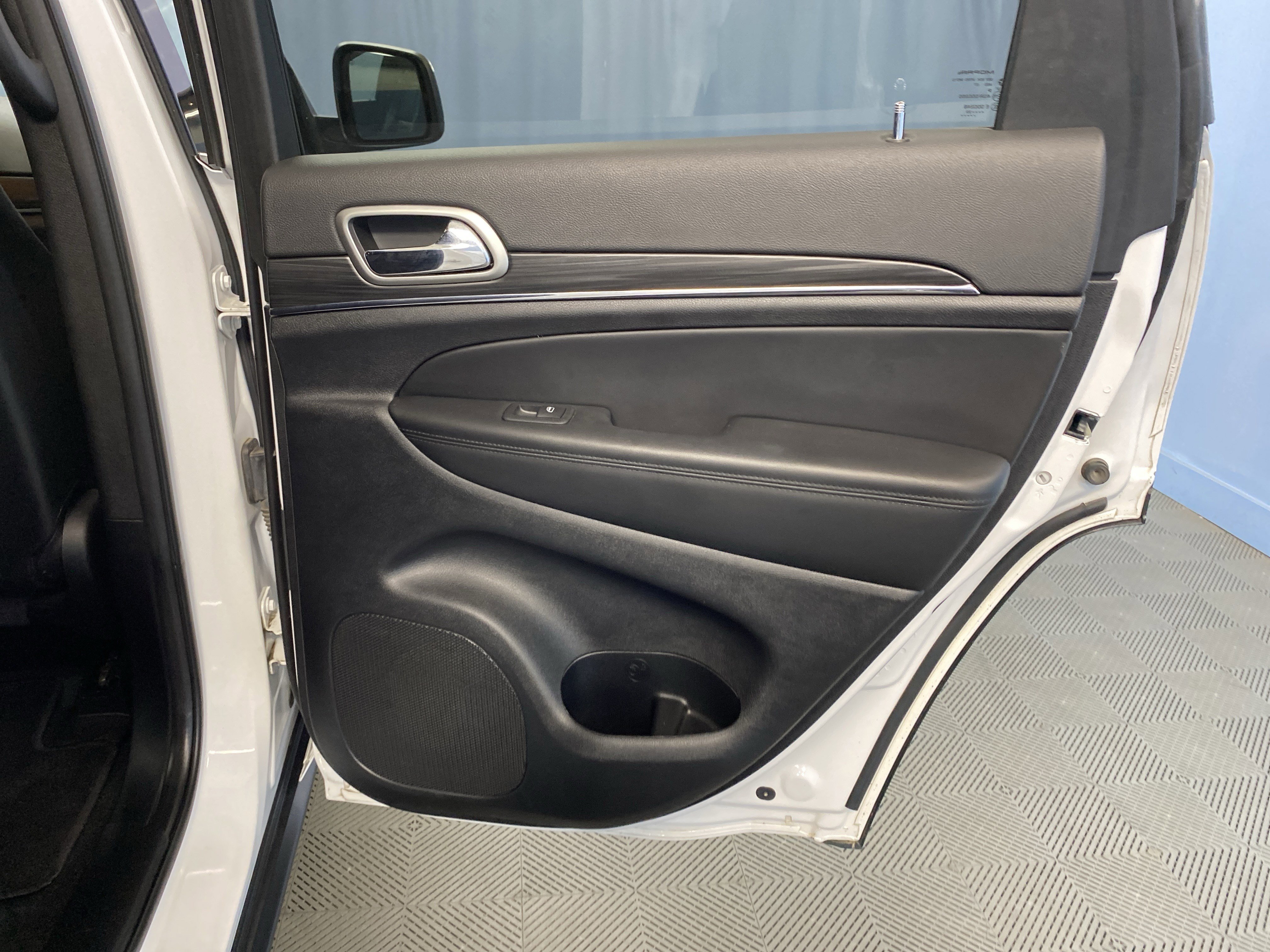 Certified 2022 Jeep Grand Cherokee Limited image 47