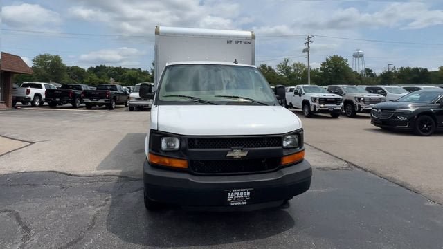 Used 2016 Chevrolet Express 3500 RWD image 3