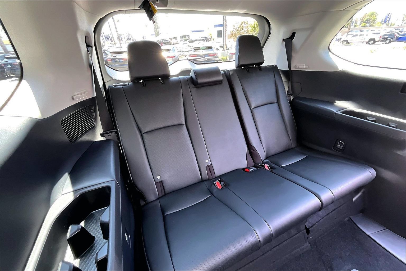 Used 2026 Toyota Grand Highlander AWD image 28